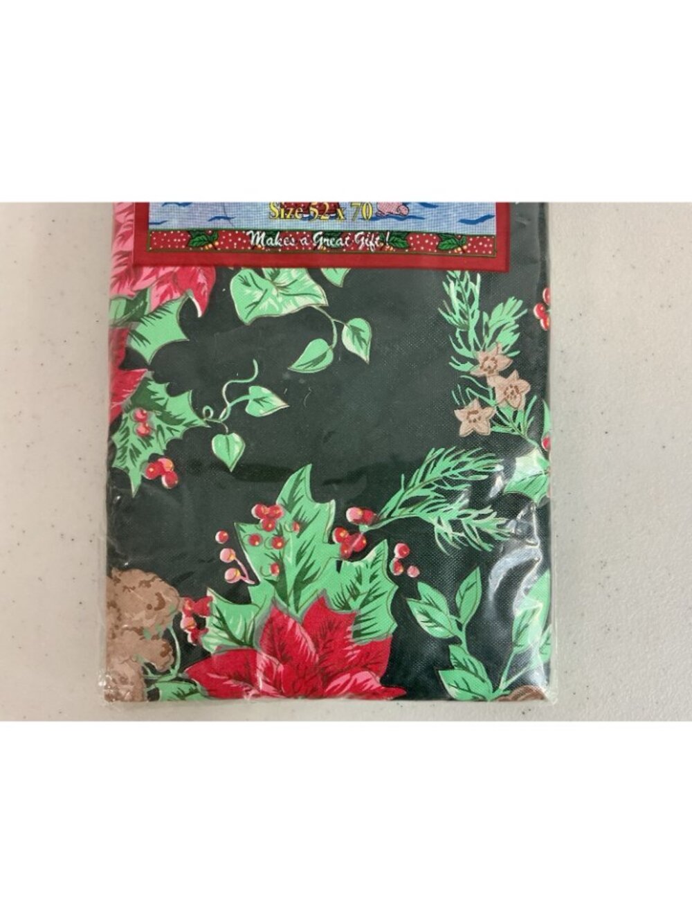 Vintage Green Christmas Tablecloth Flannel Back 52 X 70 Oblong New - Picture 4 of 5